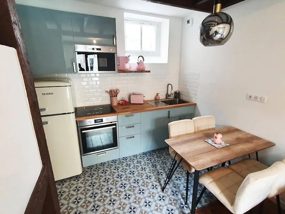 Apartment Week In Paris, 2 Pieces Hyper-centre Parisien *